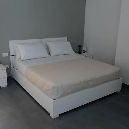 Appartamento Domus - Lucrezio - *