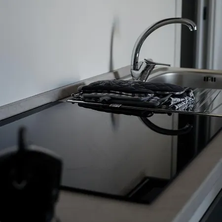 Domus - Lucrezio - *