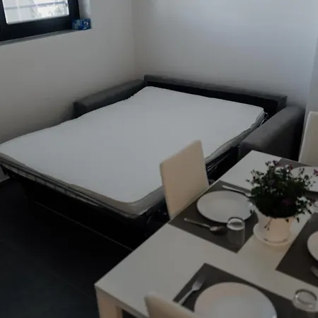 Apartment Domus - Lucrezio -