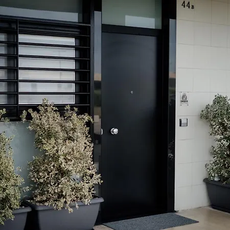 Domus - Lucrezio - Apartment Bari