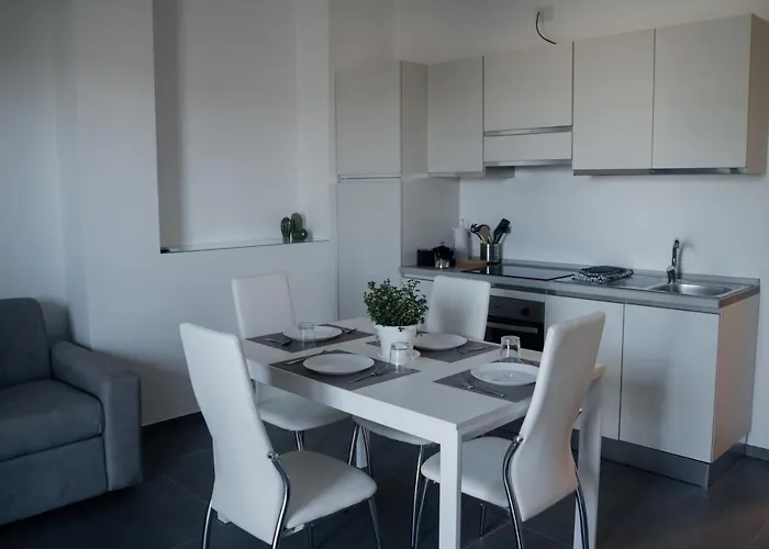 Apartament Domus - Lucrezio - *