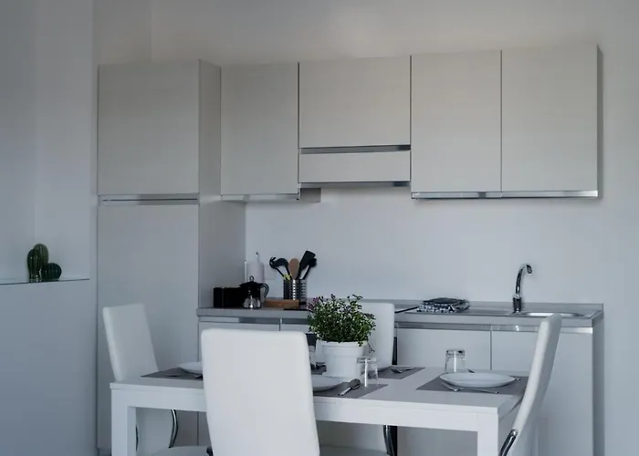 Apartament Domus - Lucrezio - Bari