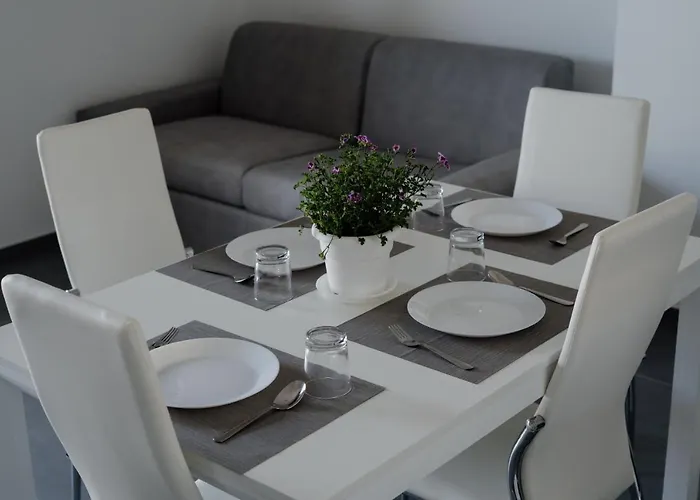 Apartament Domus - Lucrezio - Bari