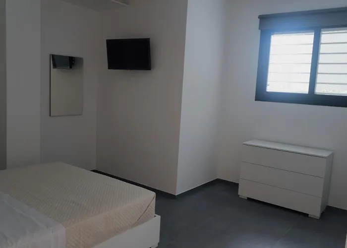 Domus - Lucrezio - Bari