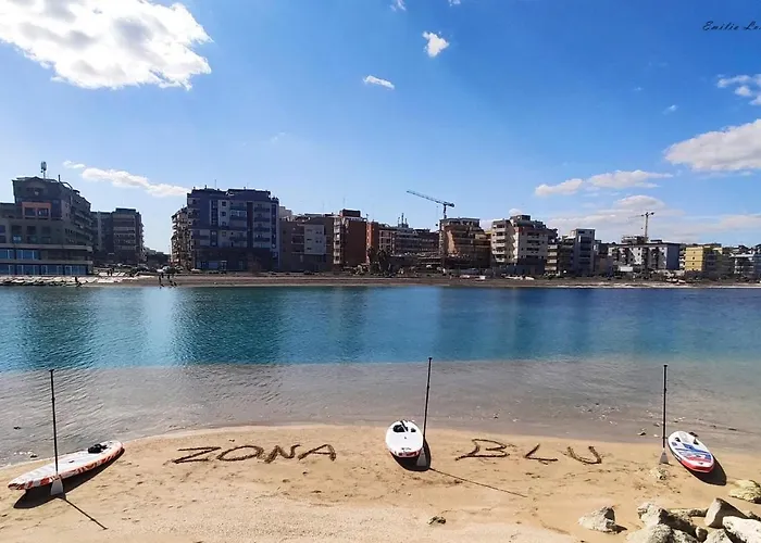 Domus - Lucrezio - Apartament *