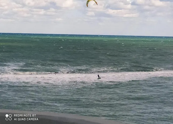 Domus - Lucrezio - Apartment Bari